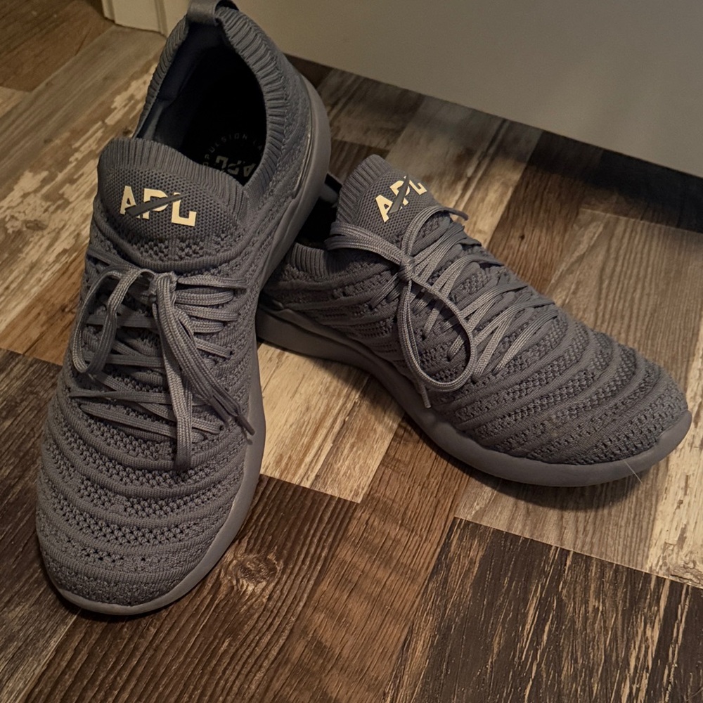 APL Men's Charcoal Knit Sneakers